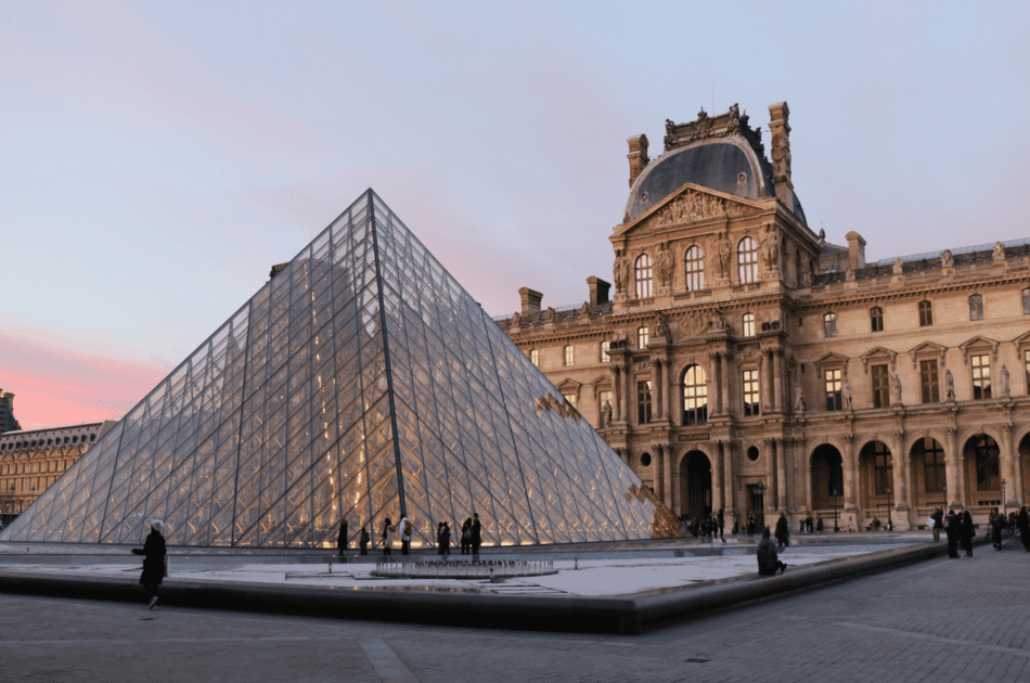 París