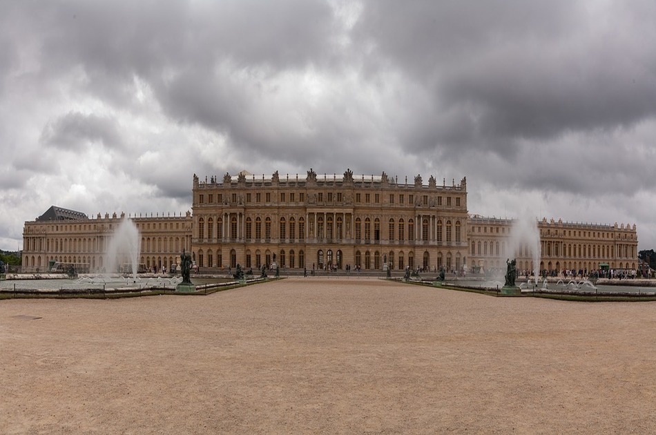 París
